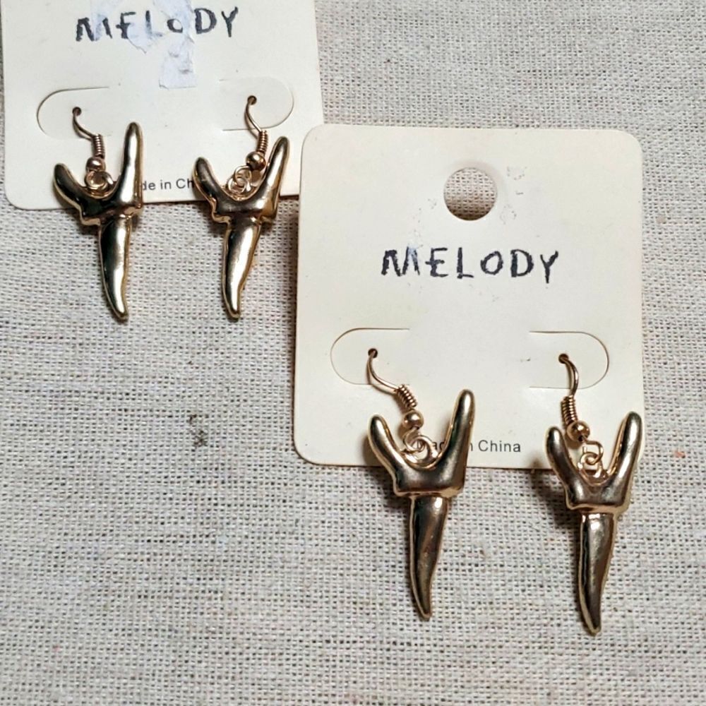 Vintage Y2K Gold Plated Dainty Abstract Art Dangle Earrings l